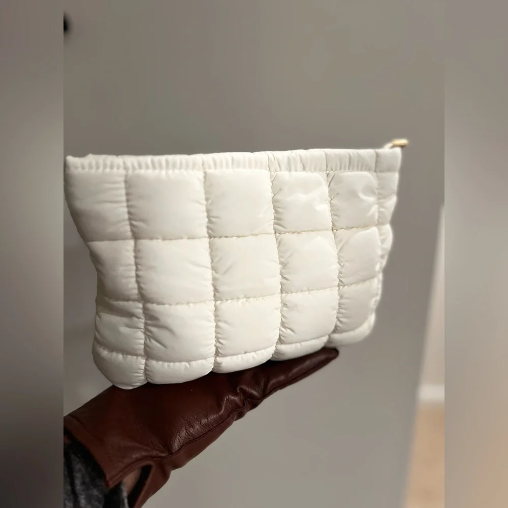 White puffer pouch New
